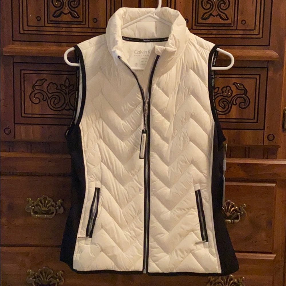 Calvin Klein Performance Puffer Vest